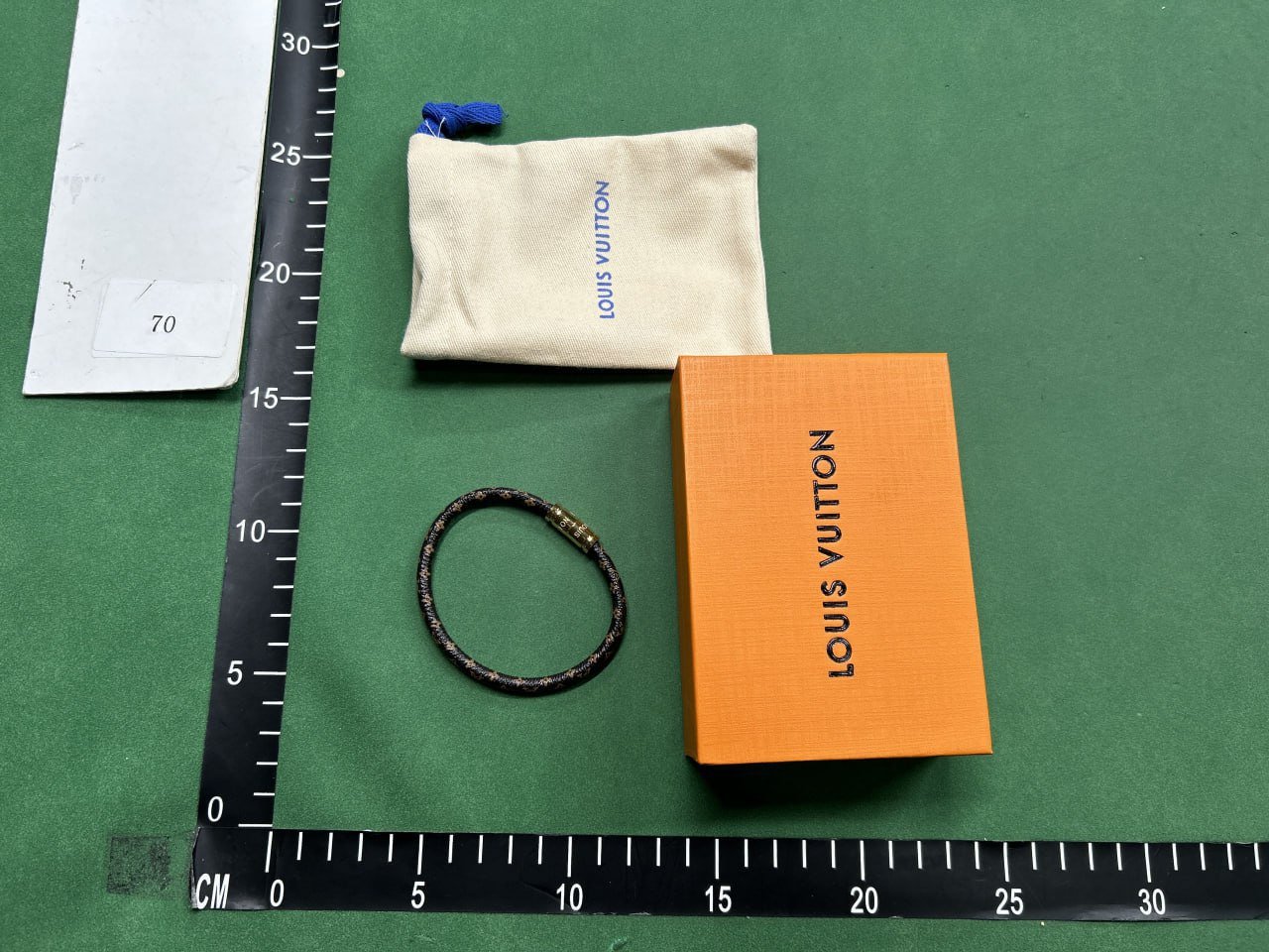  LV magnetic snap bracelet -2