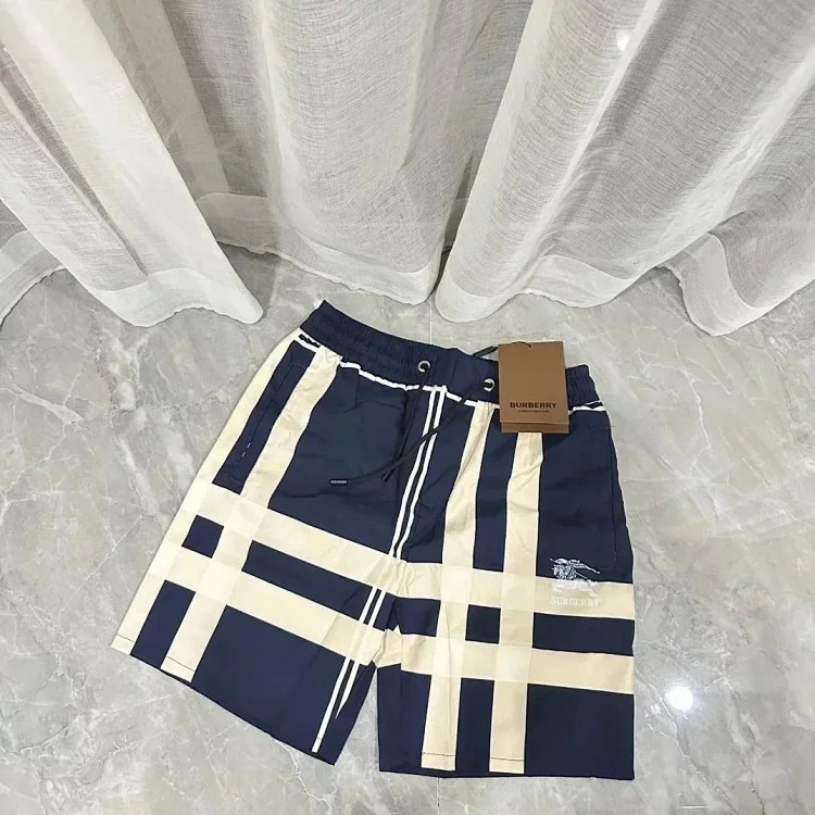  Burberry shorts