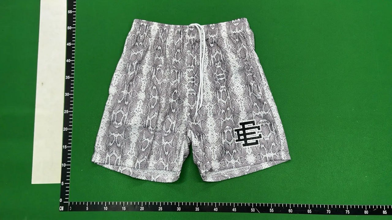  Eric Emanuel SHORTS  -2