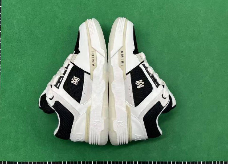  Amiri MAYA Sneakers / Veja V-Logo Sneakers / Valentino Garavani Rockstud Sneakers -2