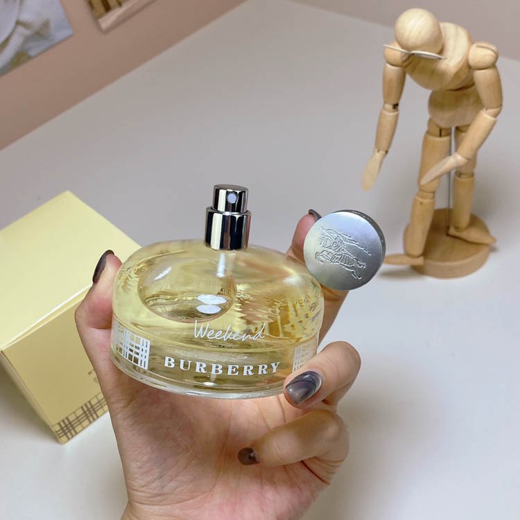 Burberry Weekend Eau de Toilette-3360                   -5