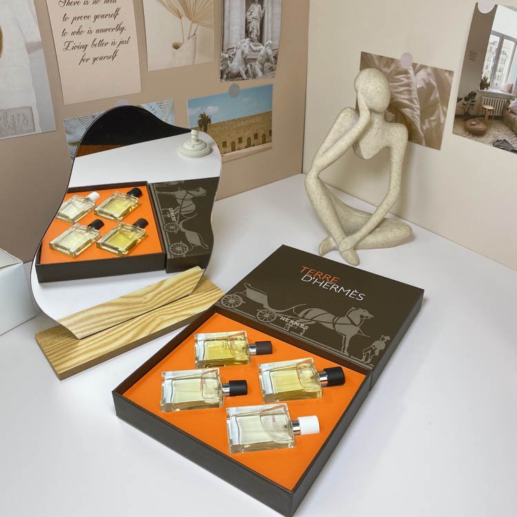 Hermès Terre des Anglaise 4-piece set-3279                   -5