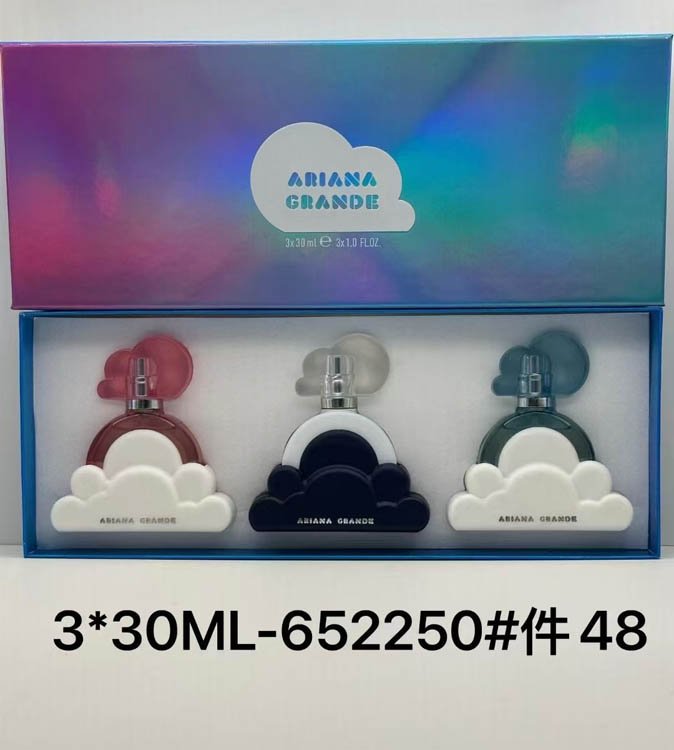 Ariana Grande Cloud perfume sa