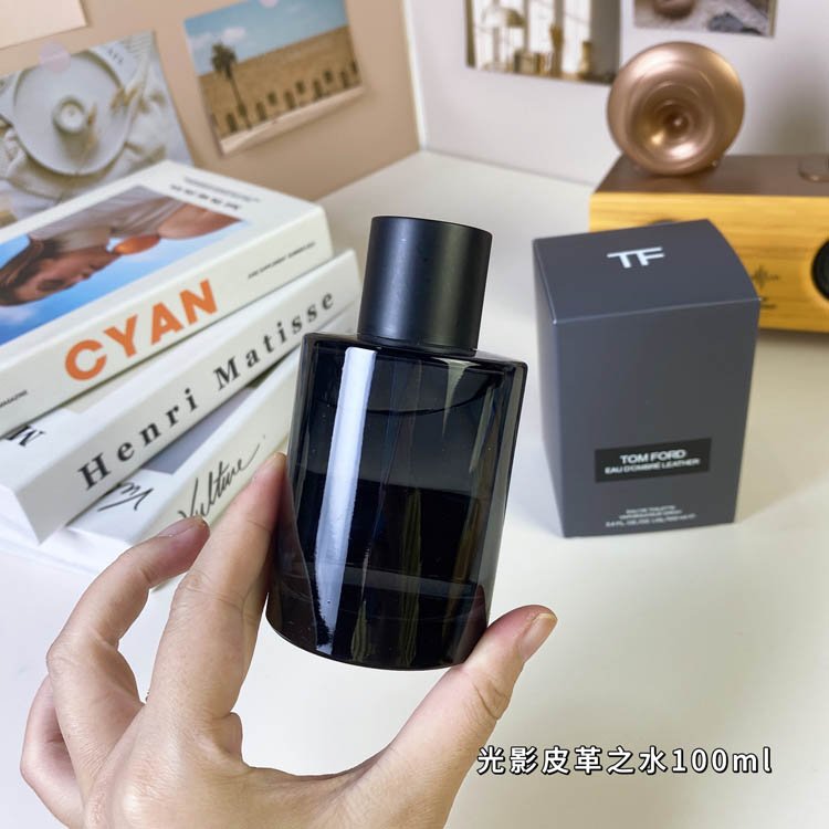 TOMFORD TF 24th Edition Light and Shadow Leather Water Perfume-3161                   -3