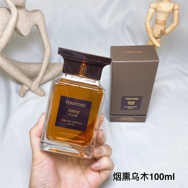 TomFord TF Smoky Oud Parfum-3083                   -2