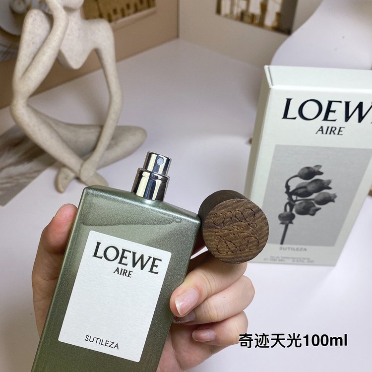 Loewe Miracle Sky Light Eau de Toilette-3033                   -5